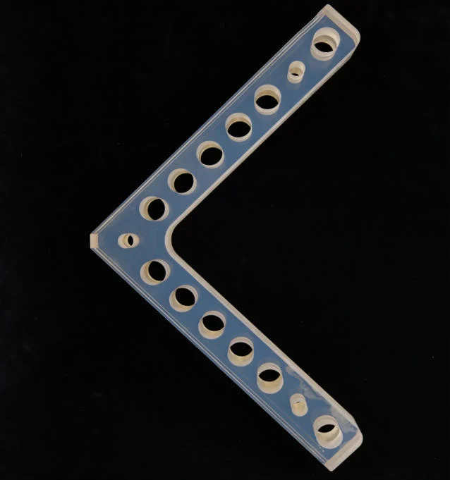 L shaped microcrystalline glass reference